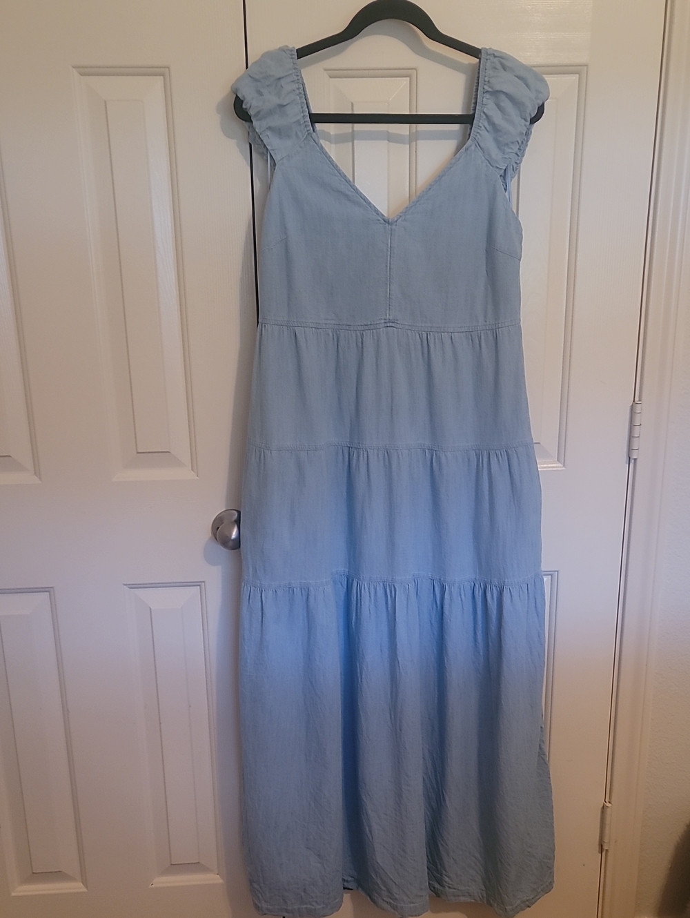 Old Navy Light Blue Smocked Maxi Dress